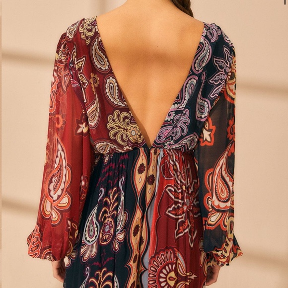 NWT - Black Sweet Mermaids V Neck Maxi Dress - Picture 6 of 8